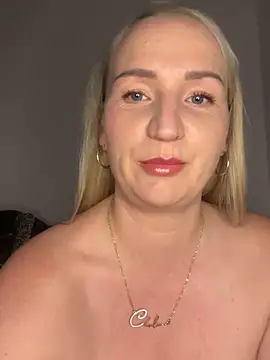 BootyQueenApril online show from June 12, 2026, 9:01 pm