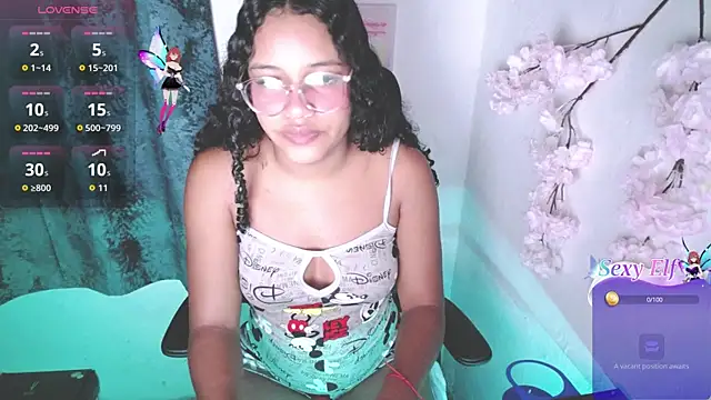 Snapshot of chleo_rosse chatting on January 10, 2026, 1:28 pm chleo rosse online show from January 10, 2026, 1:28 pm