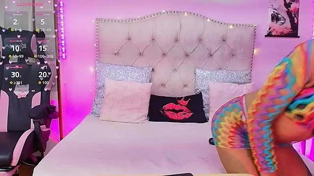 Snapshot of Naom_star87 chatting on February 24, 2026, 7:15 pm Naom star87 online show from February 24, 2026, 7:15 pm