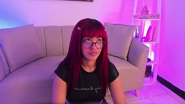 Taylor  Watson online show from February 26, 2026, 9:26 pm