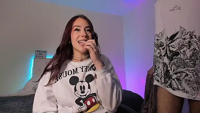 stanandrose  online show from March 19, 2026, 3:39 am