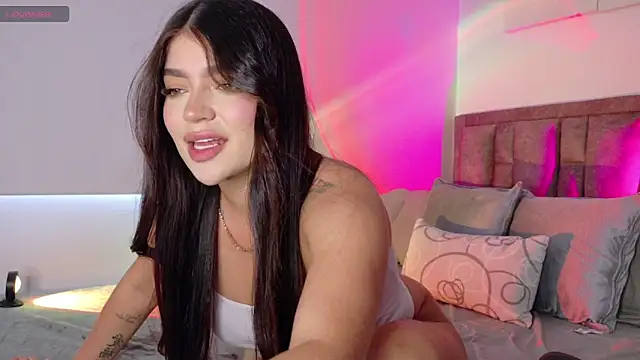 MarianaBaez1 online show from April 14, 2026, 8:25 pm