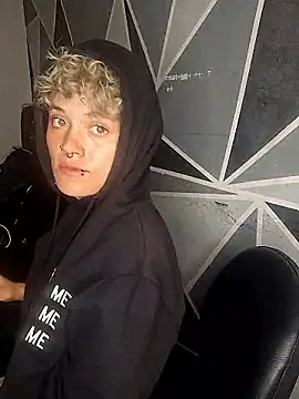 megan NL online show from January 11, 2026, 2:51 am