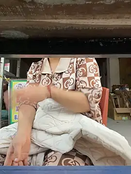 Snapshot of suna218 chatting on November 22, 2025, 10:03 am suna218 online show from November 22, 2025, 10:03 am