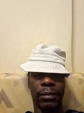 Snapshot of Mrng9 chatting on December 2, 2025, 3:47 pm Mrng9 online show from December 2, 2025, 3:47 pm