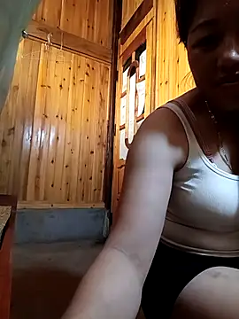 Jelly-squirt online show from April 12, 2026, 6:05 am