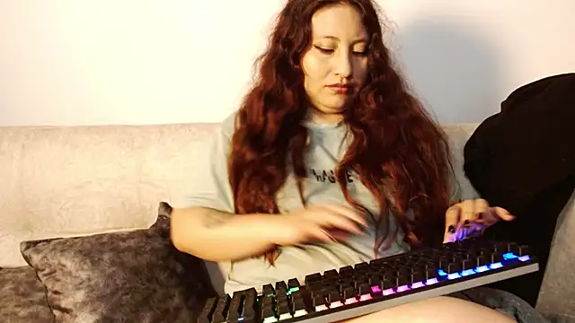 catleya6 online show from December 3, 2025, 9:47 pm