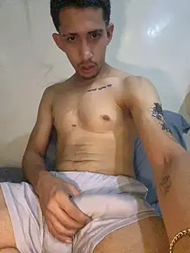 charlie bass online show from November 27, 2025, 6:19 pm