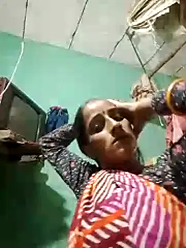 Xxx suhana online show from December 3, 2025, 8:36 am