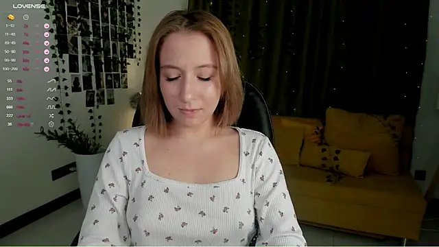 Snapshot of Emmy_Soul chatting on November 27, 2025, 7:14 pm Emmy Soul online show from November 27, 2025, 7:14 pm