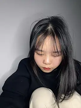 Kiee-lee online show from March 6, 2026, 4:57 pm