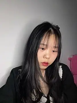 Snapshot of Kiee-lee chatting on March 3, 2026, 3:30 pm Kiee-lee online show from March 3, 2026, 3:30 pm