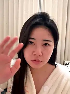 Momo168168 online show from November 24, 2025, 2:00 am