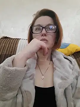 LanaOlbenst online show from December 17, 2025, 8:47 pm