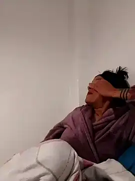 Snapshot of Cadence28 chatting on December 20, 2025, 4:15 am Cadence28 online show from December 20, 2025, 4:15 am