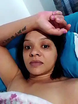 Snapshot of Cadence28 chatting on December 17, 2025, 4:17 am Cadence28 online show from December 17, 2025, 4:17 am