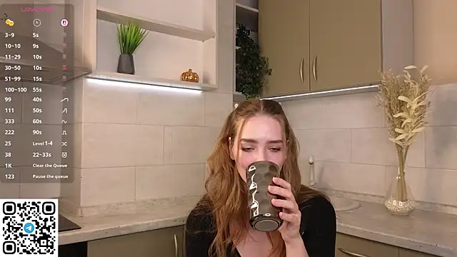 Snapshot of NoirAstrya chatting on April 16, 2026, 6:03 am NoirAstrya online show from April 16, 2026, 6:03 am