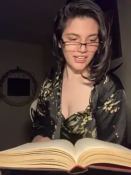 Snapshot of Kora_Kat chatting on November 25, 2025, 8:03 am Kora Kat online show from November 25, 2025, 8:03 am