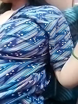 Priya Sharma04 online show from February 4, 2026, 4:35 pm