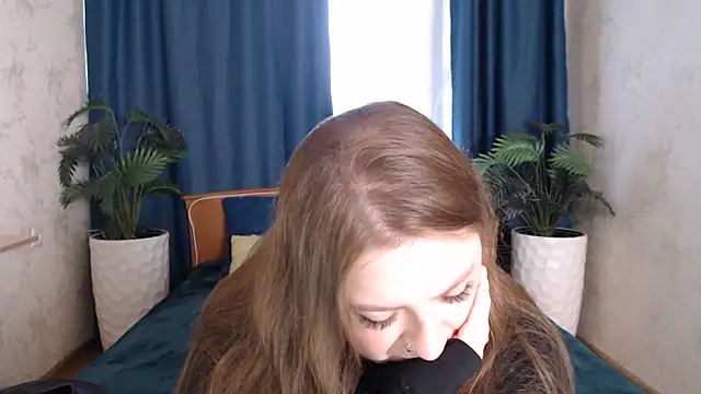 GirlPlayer online show from May 30, 2026, 8:31 am