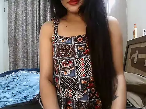 Snapshot of kavya_006 chatting on December 17, 2025, 5:18 pm kavya 006 online show from December 17, 2025, 5:18 pm