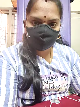 Paru Tamil Ponnu online show from November 29, 2025, 6:35 am