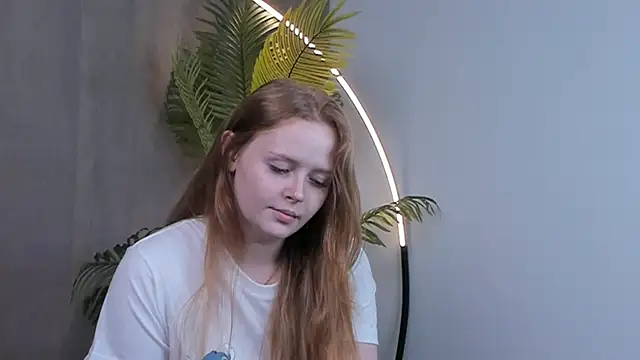 KyongBakos online show from November 23, 2025, 9:52 am