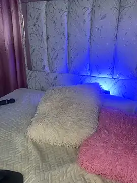 luna-fire online show from March 2, 2026, 5:08 am