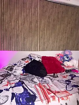 Hayley-Fox online show from April 12, 2026, 12:58 am