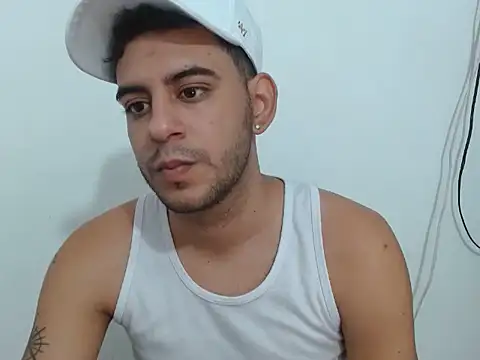 pinky 7 online show from November 23, 2025, 3:55 pm