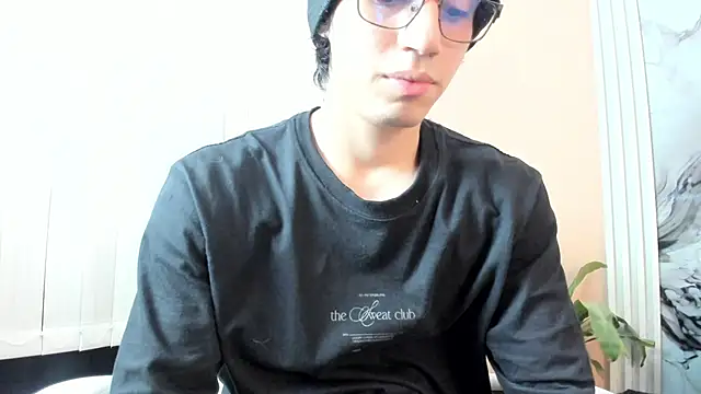 eren jeager online show from February 19, 2026, 1:57 am