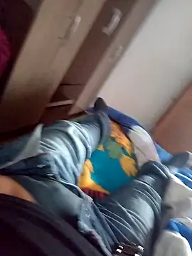 AlexCancun online show from December 1, 2025, 8:32 pm