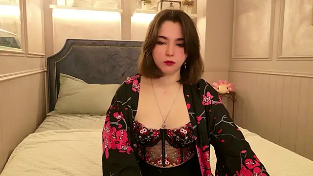 Wendy Finch online show from March 26, 2026, 5:39 am