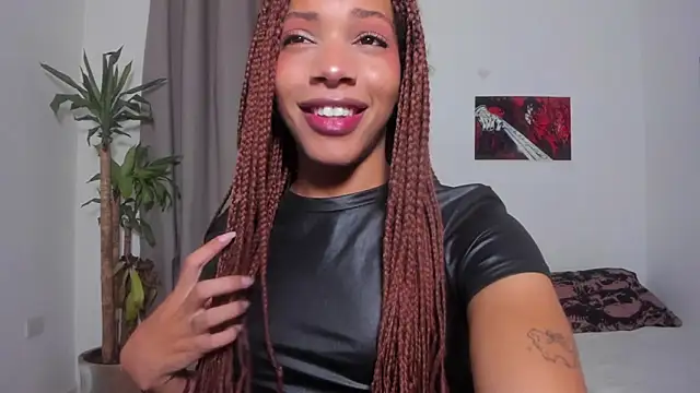 Catty Noir online show from April 17, 2026, 3:31 am