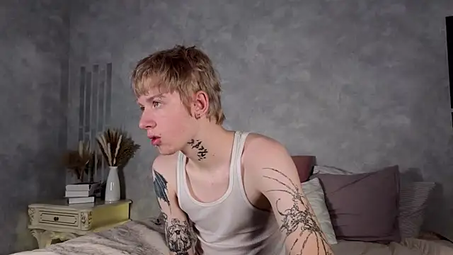 Snapshot of TRAVIS_CLAS chatting on November 29, 2025, 3:12 pm TRAVIS CLAS online show from November 29, 2025, 3:12 pm