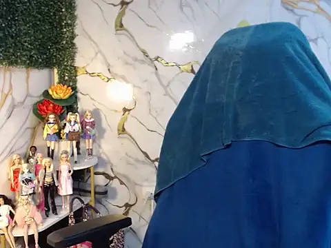 Snapshot of imadriana12 chatting on December 2, 2025, 5:42 am imadriana12 online show from December 2, 2025, 5:42 am