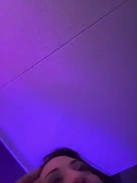 Snapshot of juicyonjuicy chatting on November 27, 2025, 12:16 pm juicyonjuicy online show from November 27, 2025, 12:16 pm