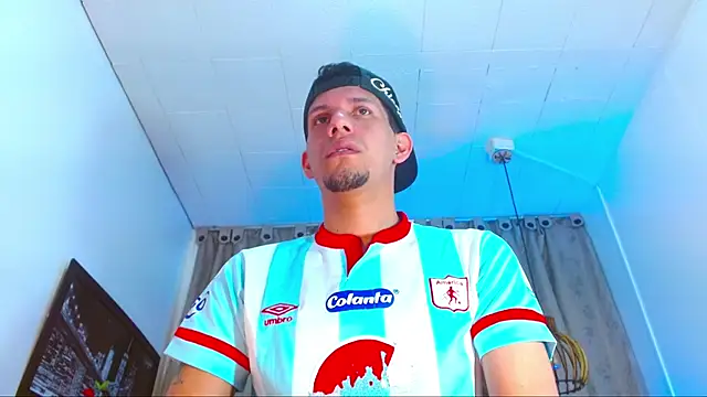 Sebastian Smith   online show from April 6, 2026, 11:33 am