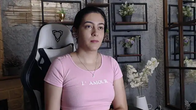 Snapshot of Teasybabe chatting on December 3, 2025, 12:15 pm Teasybabe online show from December 3, 2025, 12:15 pm