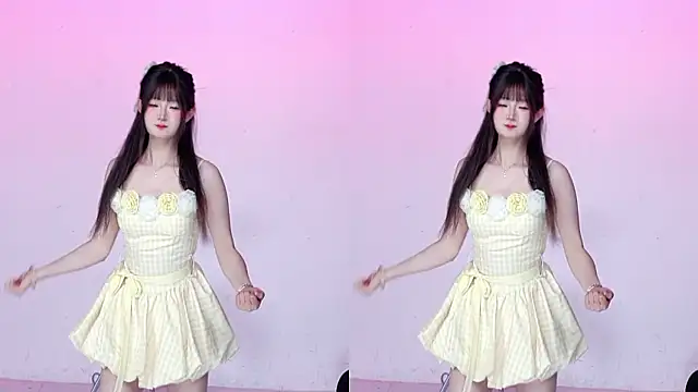 CM---002 online show from March 26, 2026, 1:48 am