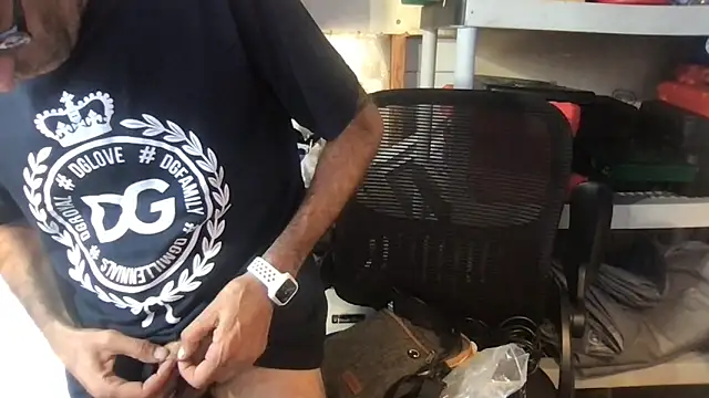 Snapshot of SinlessFreedom7 chatting on February 6, 2026, 5:53 pm SinlessFreedom7 online show from February 6, 2026, 5:53 pm