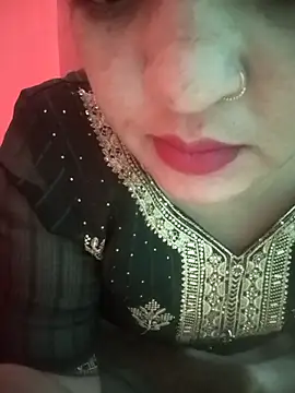 Snapshot of Priya_089 chatting on February 13, 2026, 4:56 am Priya 089 online show from February 13, 2026, 4:56 am