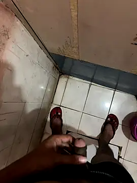 Snapshot of hardboydick2000 chatting on November 24, 2025, 4:18 pm hardboydick2000 online show from November 24, 2025, 4:18 pm