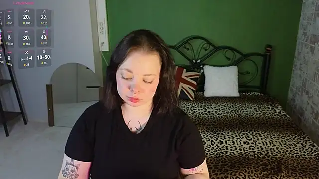 Snapshot of Vlada_vv chatting on April 28, 2026, 5:23 am Vlada vv online show from April 28, 2026, 5:23 am