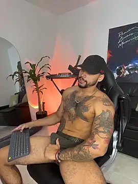 Snapshot of NikoHank chatting on February 27, 2026, 5:18 am NikoHank online show from February 27, 2026, 5:18 am