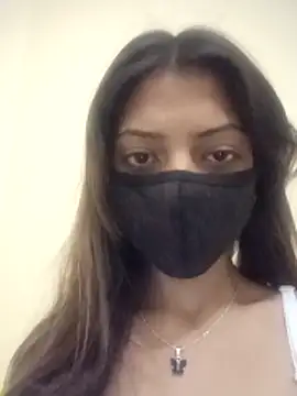 Lovely--girl online show from April 12, 2026, 5:00 am