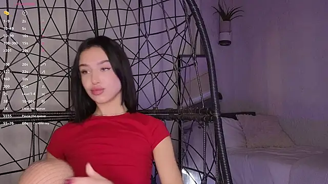 Snapshot of ShyColette chatting on February 4, 2026, 6:36 pm ShyColette online show from February 4, 2026, 6:36 pm