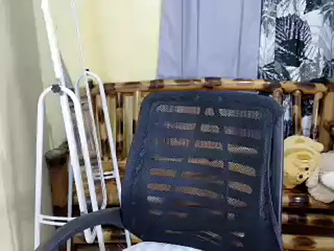 lovelyxmorena online show from March 24, 2026, 12:05 pm