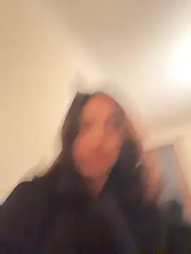     Eva     online show from November 21, 2025, 3:00 pm