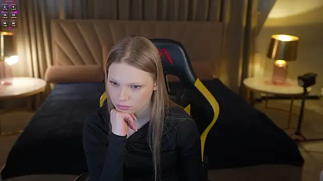 Charlotte Dreams online show from February 27, 2026, 3:56 pm